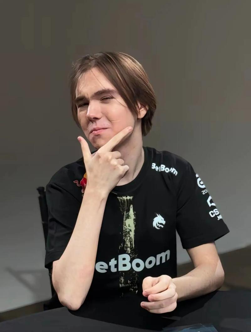 北京WB人员上市公告：Xingyu、Qiaoxi、Qianfan及其他七人被列入交易名单